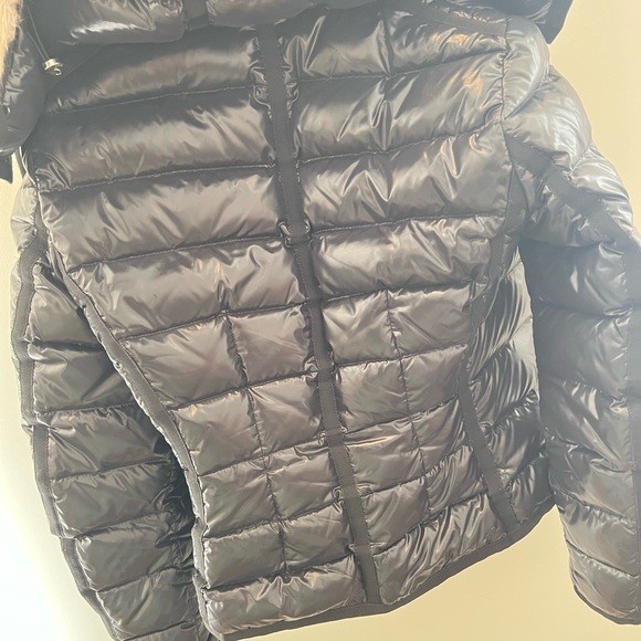 Moncler armoise short down jacket - Picture 10 of 16